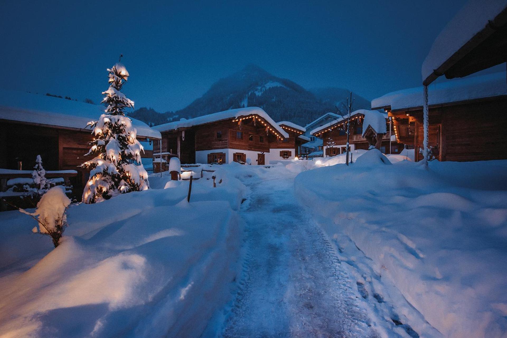 Alpzitt-Chalets Burgberg  Buitenkant foto
